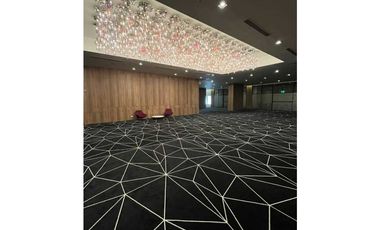 LOCAL 60M2 EN OBARRIO, SORTIS BUSINESS TOWER