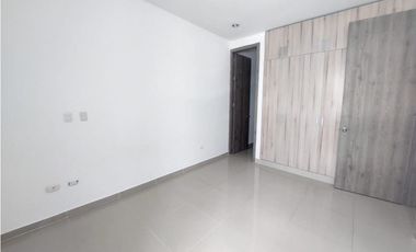SE VENDE APARTAMENTO EN B/ EL RECREO DE MONTERA