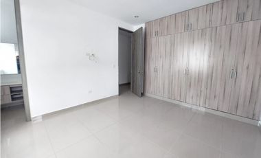 SE VENDE APARTAMENTO EN B/ EL RECREO DE MONTERA