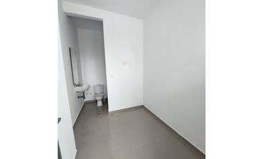 SE VENDE APARTAMENTO EN B/ EL RECREO DE MONTERA