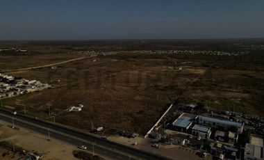 Macro lote en Venta en la Entrada de Santa Elena GabR