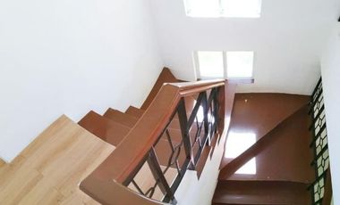 5 bedrooms House and Lot in Malvar Batangas