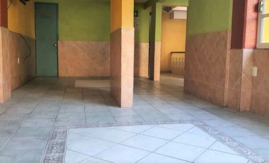 CASA CON USO DE SUELO PARA OFICINAS, EN VALLE DORADO, TLALNEPANTLA DE BAZ
