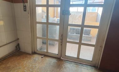 CASA CON USO DE SUELO PARA OFICINAS, EN VALLE DORADO, TLALNEPANTLA DE BAZ