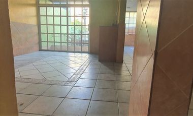 CASA CON USO DE SUELO PARA OFICINAS, EN VALLE DORADO, TLALNEPANTLA DE BAZ