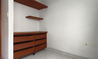 apartamento en venta en lomitas del trapiche. Cod V32144