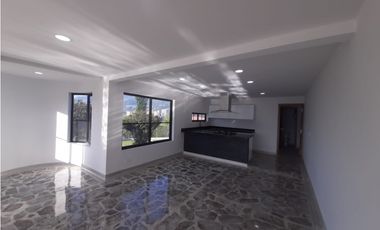 Casa en Arriendo en Envigado Sector La Mina