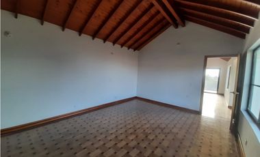 Casa en Arriendo en Envigado Sector La Mina