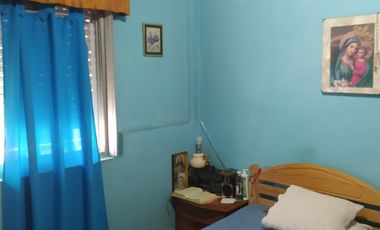 Vendo terreno 10 x 20m. Con vivienda en Merlo