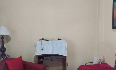 Vendo terreno 10 x 20m. Con vivienda en Merlo
