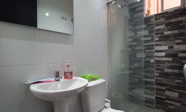 apartamento en venta en c.r caminos del bosque piso 4 sin ascensor. Cod V14103