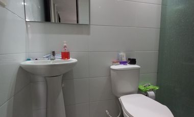apartamento en venta en c.r caminos del bosque piso 4 sin ascensor. Cod V14103