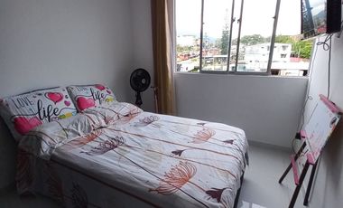 apartamento en venta en c.r caminos del bosque piso 4 sin ascensor. Cod V14103