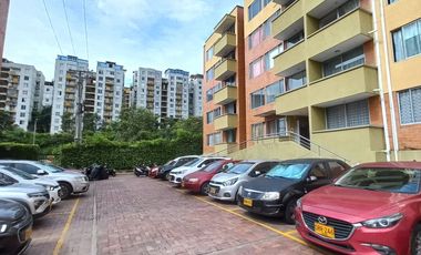 apartamento en venta en c.r caminos del bosque piso 4 sin ascensor. Cod V14103