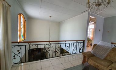 Dijual Rumah Tanah Luas Di Sektor 9 - WD/AR 2766 BR