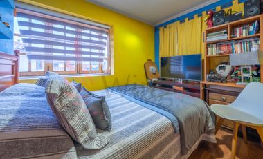 Venta de casa familiar 5 Dorm. en María Lucía