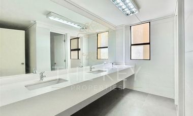 Oficina en Arriendo en Agustinas - Bandera