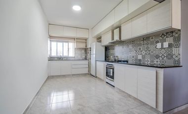 VENTA  - Casa - 3 dormitorios - Arroto Boulevard , Arroyo Seco