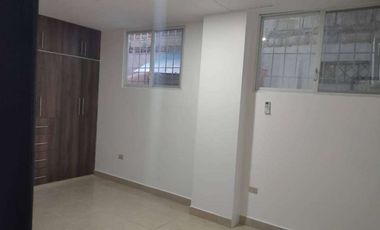 Alquiler de departamento Planta Baja con permiso comercial- Sector Mall del Sol