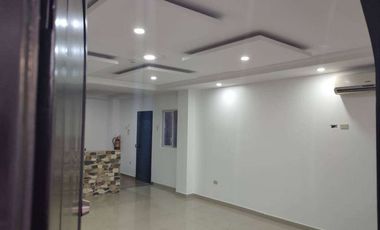 Alquiler de departamento Planta Baja con permiso comercial- Sector Mall del Sol