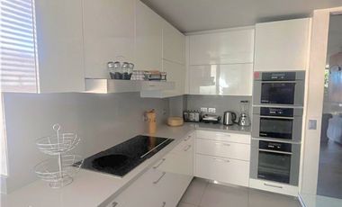 Departamento en arriendo de 5 dorm. en San Damián Las Condes