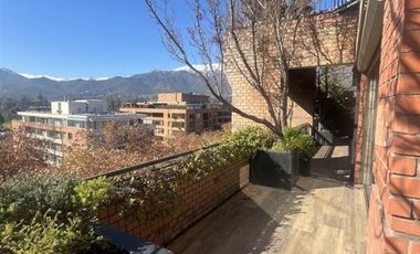Departamento en arriendo de 5 dorm. en San Damián Las Condes