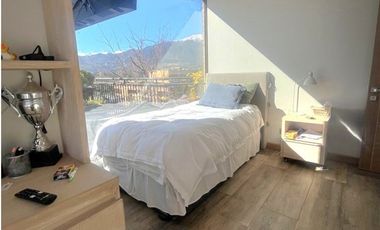 Departamento en arriendo de 5 dorm. en San Damián Las Condes