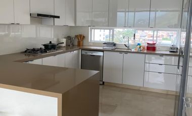 apartamento en arriendo en santa teresita. Cod A4526