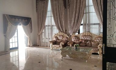 DIJUAL RUMAH (Ada Kolam Renan)DI JL. HJ NAMIN CIPETE KEBAYORAN BARU JAKARTA SELATAN