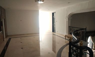 DIJUAL RUMAH (Ada Kolam Renan)DI JL. HJ NAMIN CIPETE KEBAYORAN BARU JAKARTA SELATAN