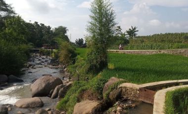Tanah bagus dikawasan villa pemandangan alam sangat indah Wanayasa Purwakarta
