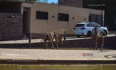 RANCHO DE LUJO CON PICADERO Y SALON DE EVENTOS EN EL SUR DE ZM GUADALAJARA