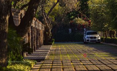 RANCHO DE LUJO CON PICADERO Y SALON DE EVENTOS EN EL SUR DE ZM GUADALAJARA