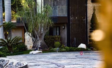 RANCHO DE LUJO CON PICADERO Y SALON DE EVENTOS EN EL SUR DE ZM GUADALAJARA