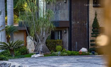RANCHO DE LUJO CON PICADERO Y SALON DE EVENTOS EN EL SUR DE ZM GUADALAJARA
