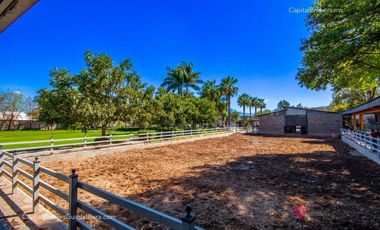 RANCHO DE LUJO CON PICADERO Y SALON DE EVENTOS EN EL SUR DE ZM GUADALAJARA