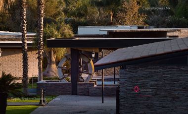 RANCHO DE LUJO CON PICADERO Y SALON DE EVENTOS EN EL SUR DE ZM GUADALAJARA