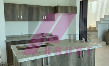 Casa En Venta En Fraccionamiento Diamante, Manzanillo, Col.