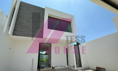 Casa En Venta En Fraccionamiento Diamante, Manzanillo, Col.