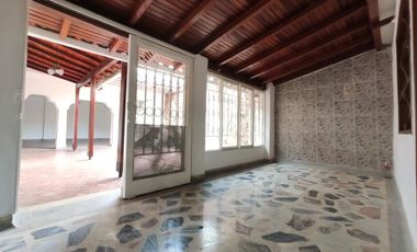 casa en venta en quinta oriental. Cod V25303