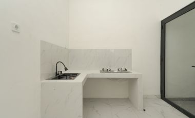 Rumah Hook SHM 15 Menit ke Mall Summarecon Bekasi Bebas Banjir J-38768