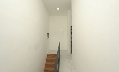 Rumah Hook SHM 15 Menit ke Mall Summarecon Bekasi Bebas Banjir J-38768