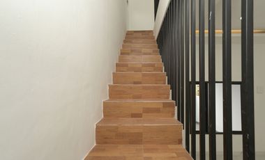 Rumah Hook SHM 15 Menit ke Mall Summarecon Bekasi Bebas Banjir J-38768