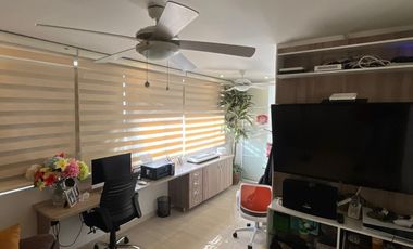 apartamento en venta en la floresta. Cod V3270