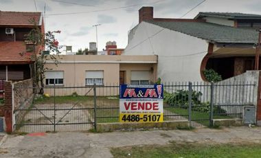 Casa en venta en Isidro Casanova, La Matanza