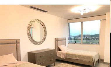 ALQUILER DEPARTAMENTO AMOBLADO DE LUJO EN EDIFICIO QUO LUXURY - por MALL DEL SOL