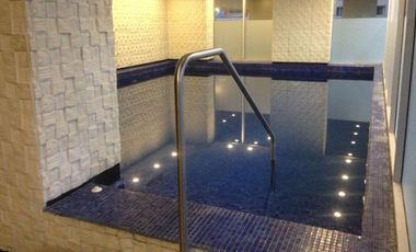 ALQUILER DEPARTAMENTO AMOBLADO DE LUJO EN EDIFICIO QUO LUXURY - por MALL DEL SOL