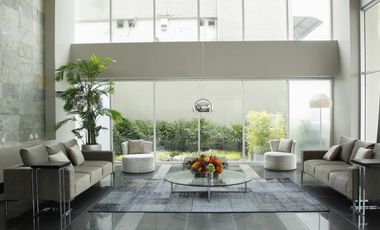 ALQUILER DEPARTAMENTO AMOBLADO DE LUJO EN EDIFICIO QUO LUXURY - por MALL DEL SOL
