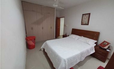 casa en venta en el barrio el Amparo a margen izquierda