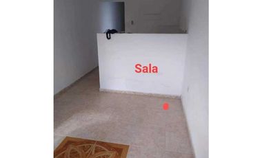 casa en venta en el barrio el Amparo a margen izquierda